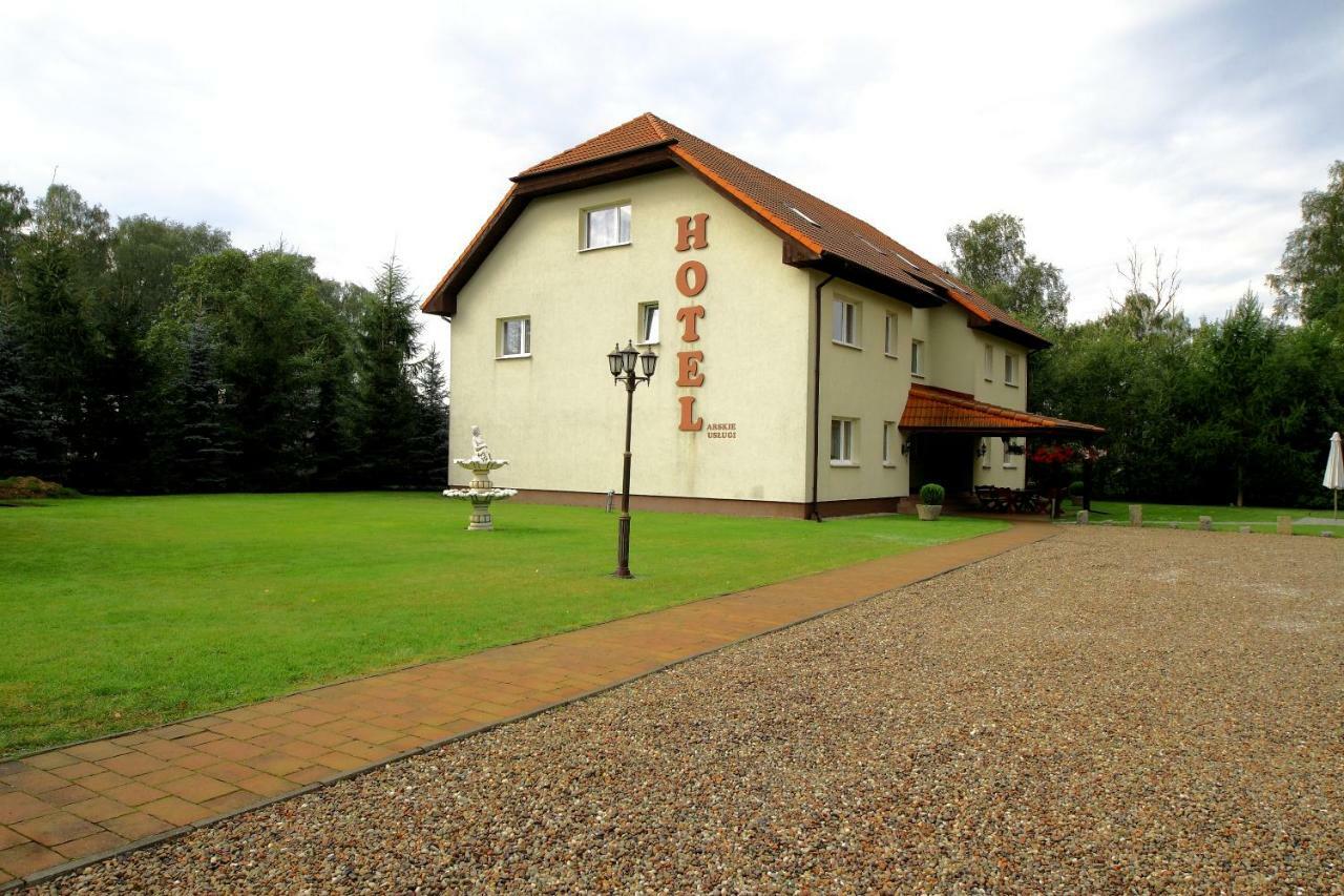 Restaurant & Hostel "Broadway" Kliniska Экстерьер фото